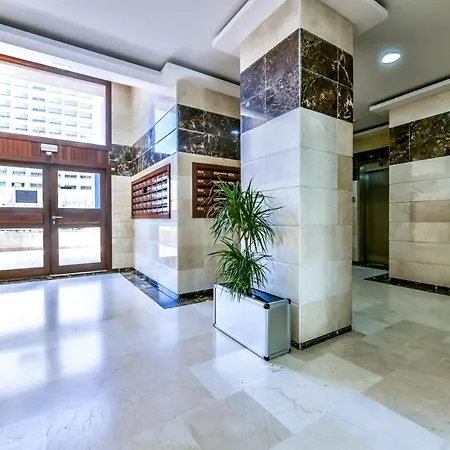 Apcostas Apolo Xvi Lejlighed